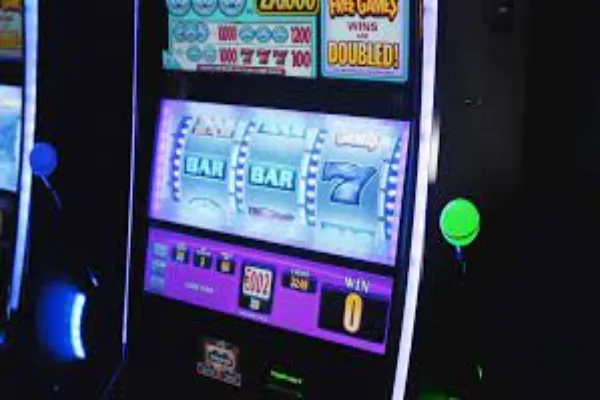 How Do Slot Machines Work