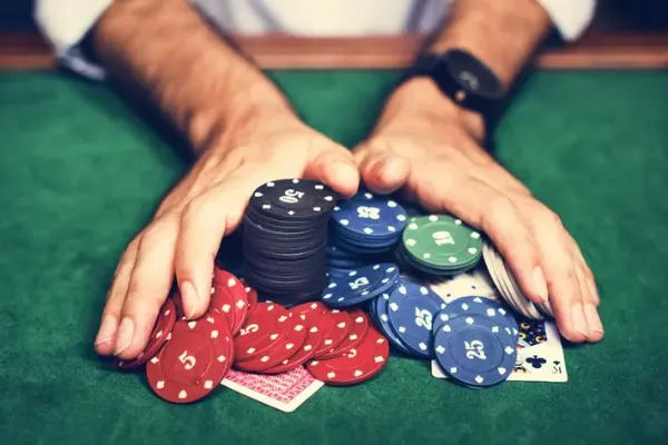 Mathematicians Investigating Algorithmic Online Roulette Predictions