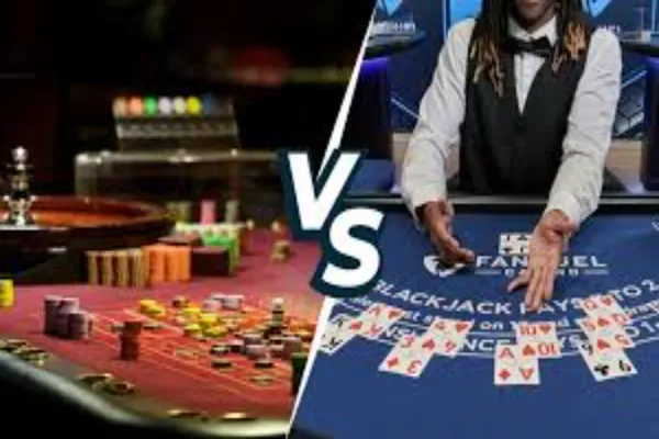 Live Casino Vs. Traditional Casinos: Which Is Better?